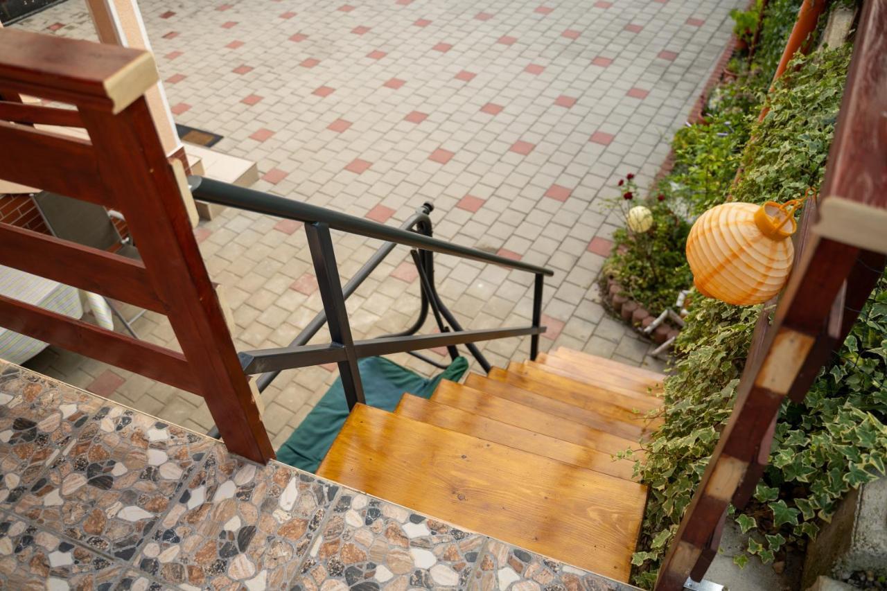 Apartament Panoramic La Casa In Comuna Решинари Экстерьер фото